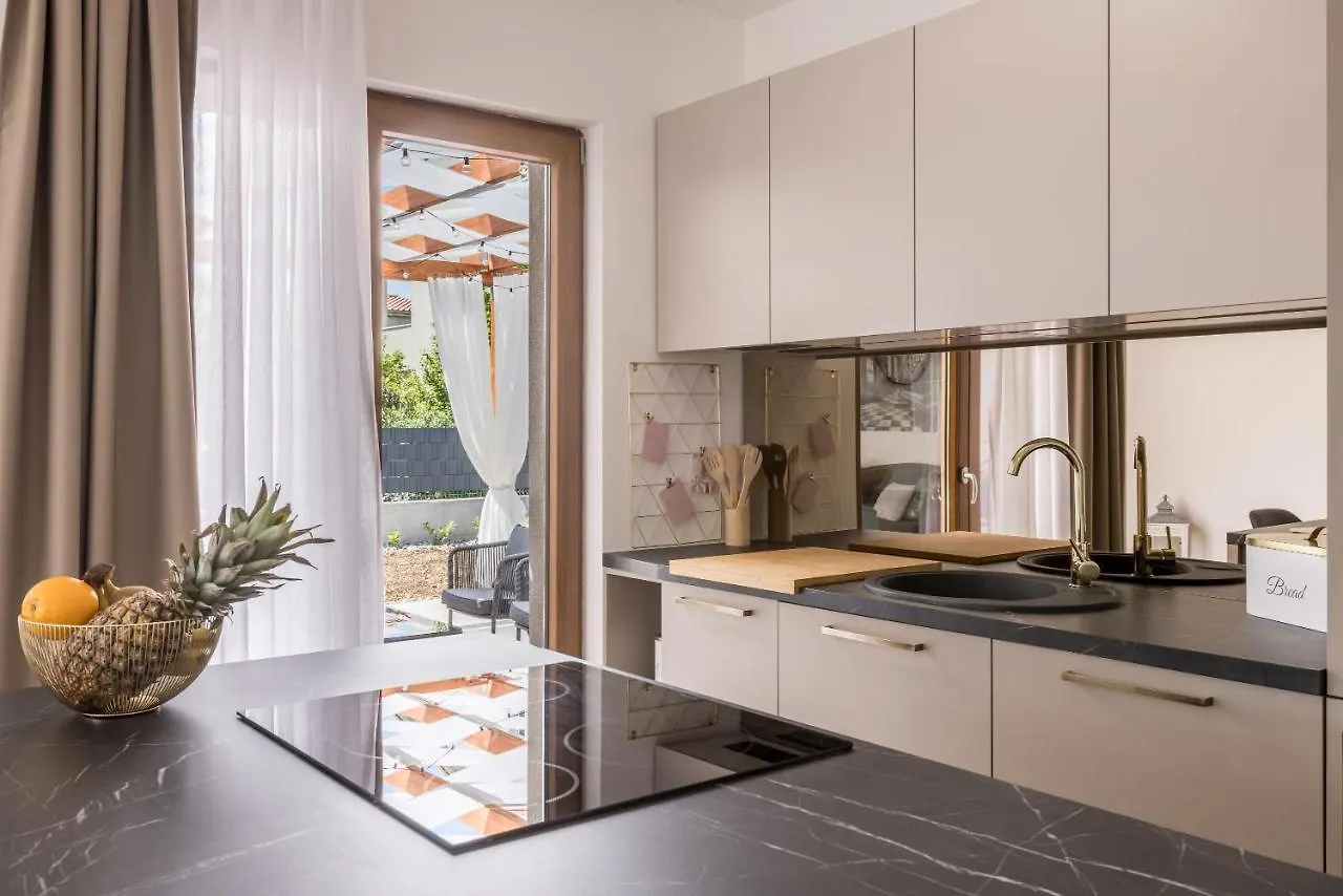 Villa Mamma Mia Kastela